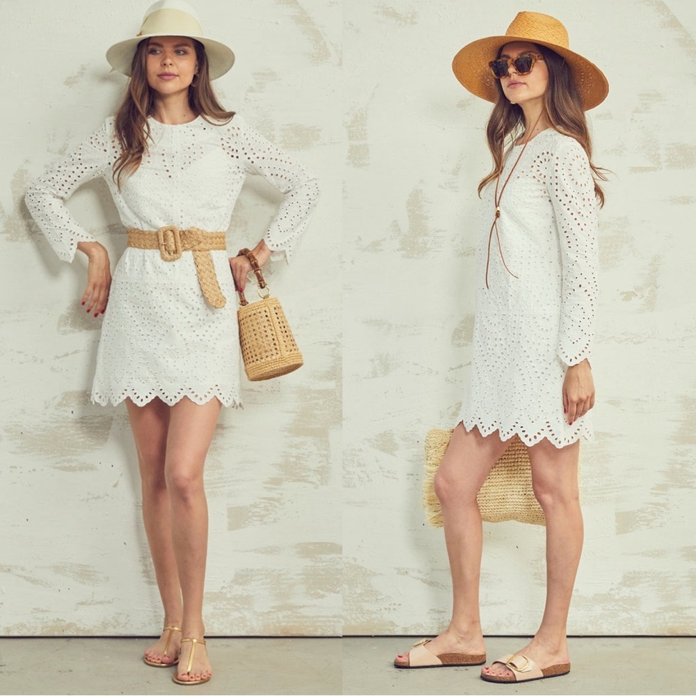 Classic Six Twiggy Shift Dress in White Eyelet